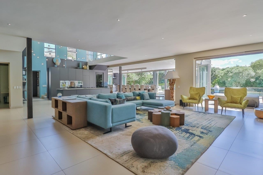 6 Bedroom Property for Sale in The Islands Estates North West